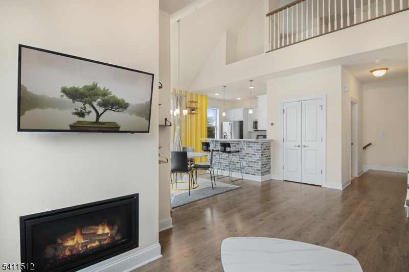 Autumn Pointe - Residential