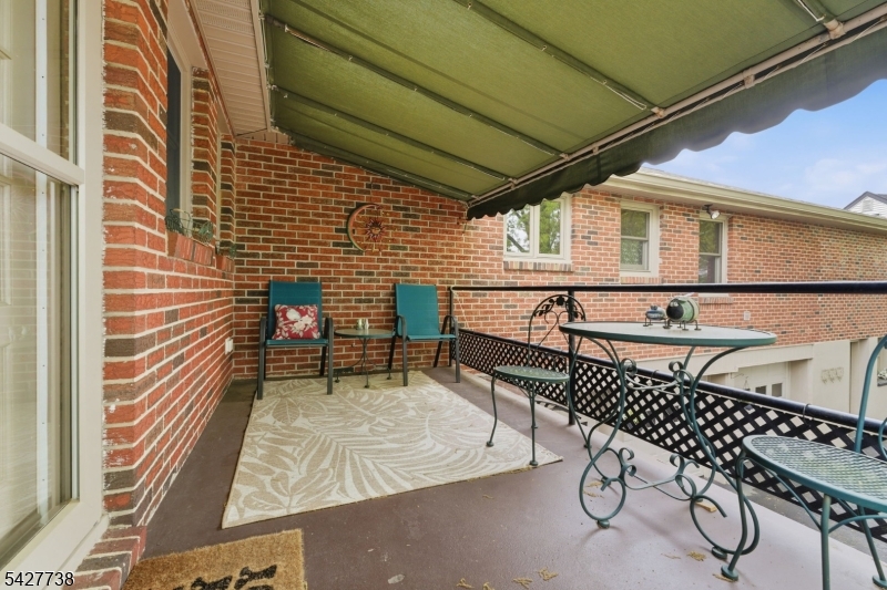 Shimer Manor - Residential