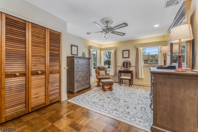 Shimer Manor - Residential