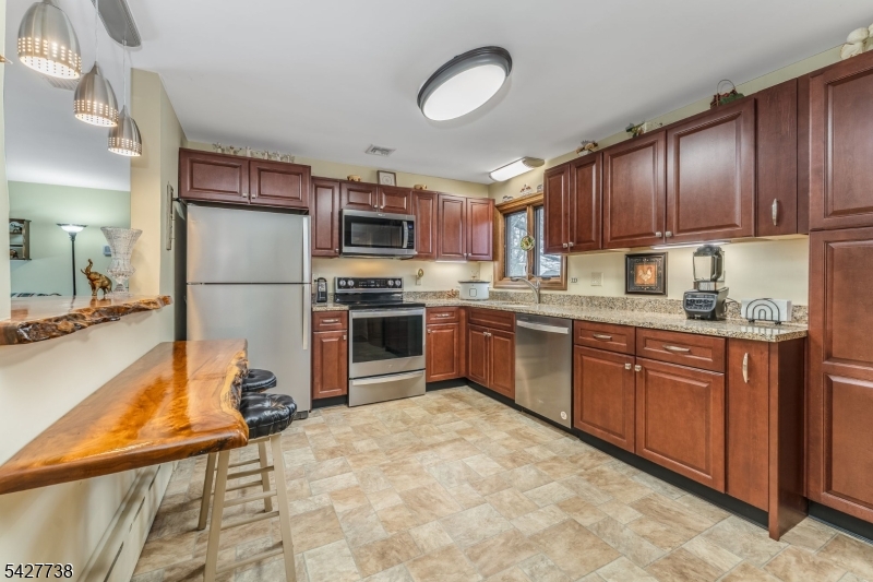Shimer Manor - Residential
