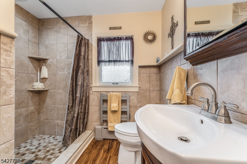 Shimer Manor - Residential