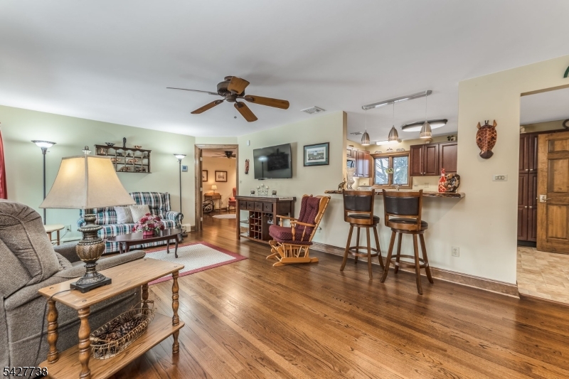 Shimer Manor - Residential