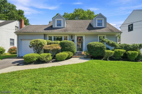 17 MIDDLE AVE, SUMMIT, NJ 07901 - Image ea08a8ea845932dacd2198d7bd9b4f08/1466354376