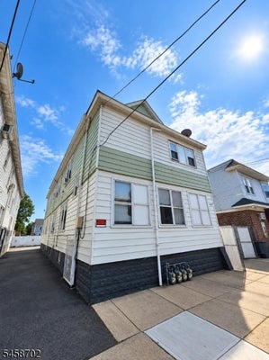 668 CLARKSON AVE APT 4, ELIZABETH, NJ 07202 - Image ea0b4bbdc00f640960c86bcd5994d0e4/1133901472