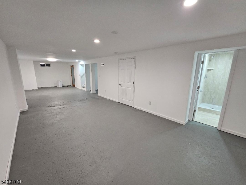 Cedar Knolls - Residential