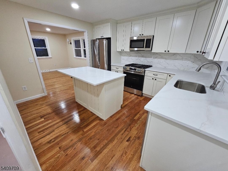 Cedar Knolls - Residential