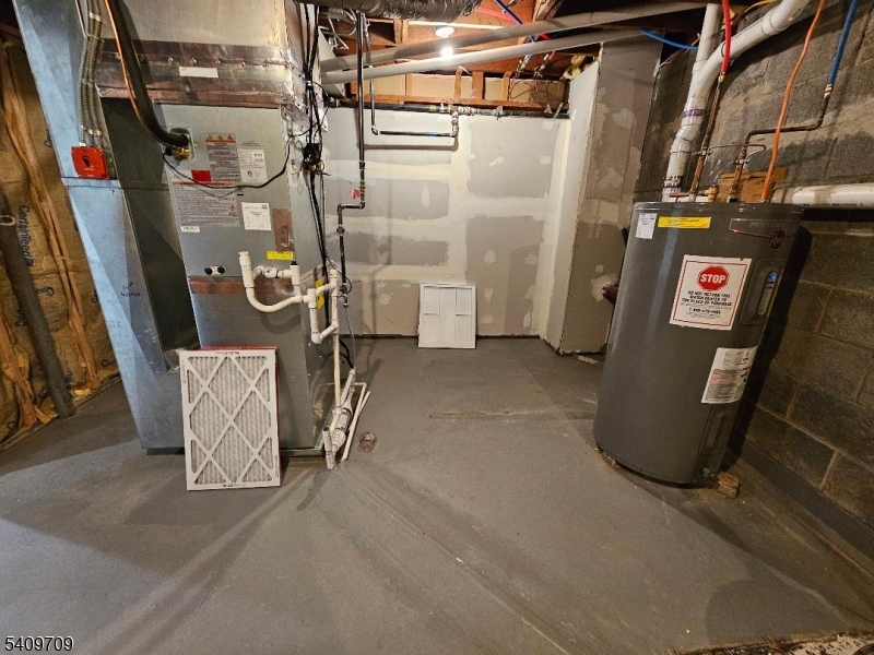 Cedar Knolls - Residential