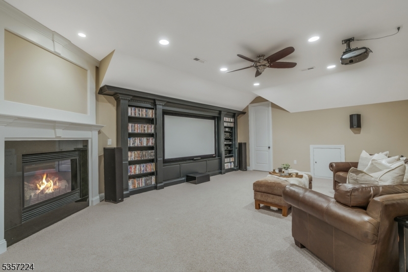 Belmont Court - Residential