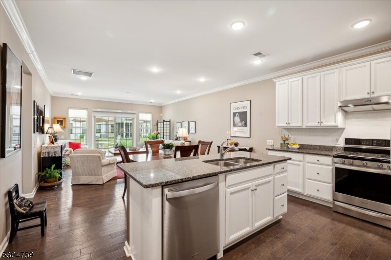 HUNTERDON CREEKSIDE - Residential