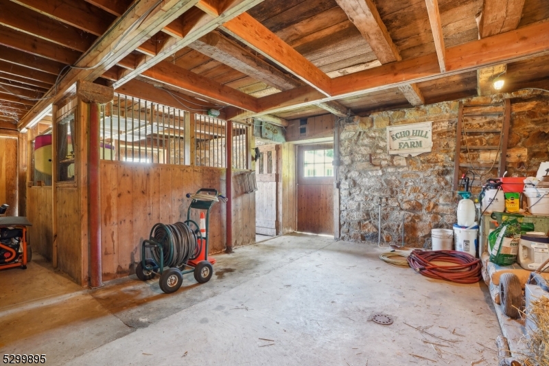 Middle Valley - Residential