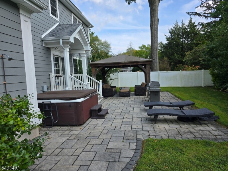 Westfield Border - Residential