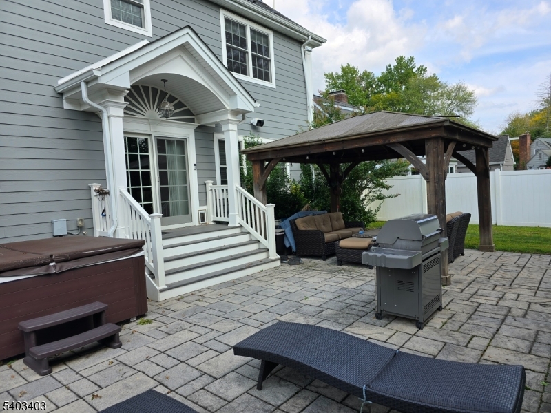 Westfield Border - Residential