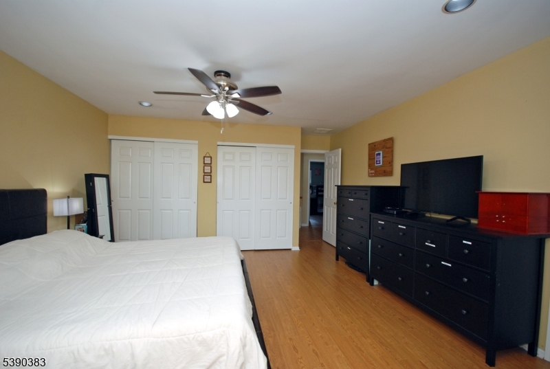 Chambers Brook - Olde Towne - Residential