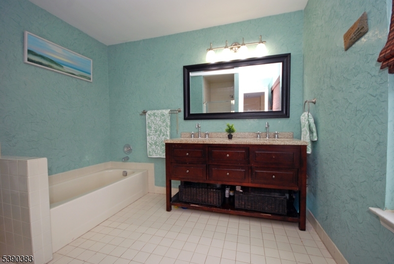 Chambers Brook - Olde Towne - Residential