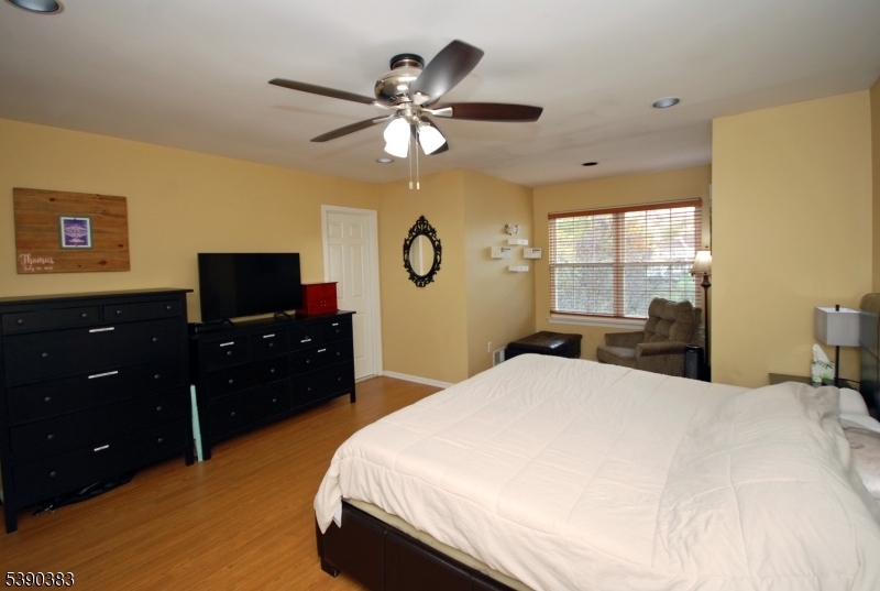 Chambers Brook - Olde Towne - Residential