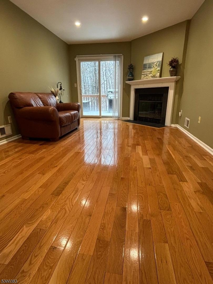 Chambers Brook - Olde Towne - Residential