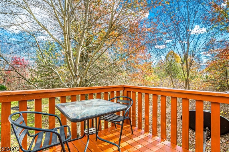 Crestmont Manor - Residential