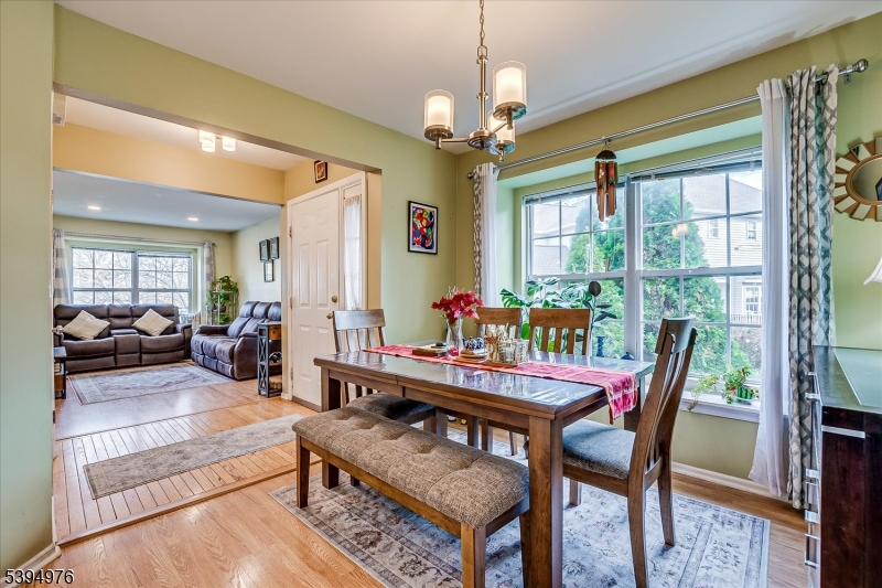 Crestmont Manor - Residential