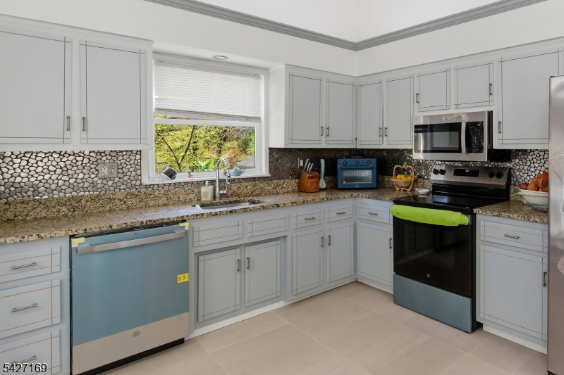 Forest Lakes - Residential