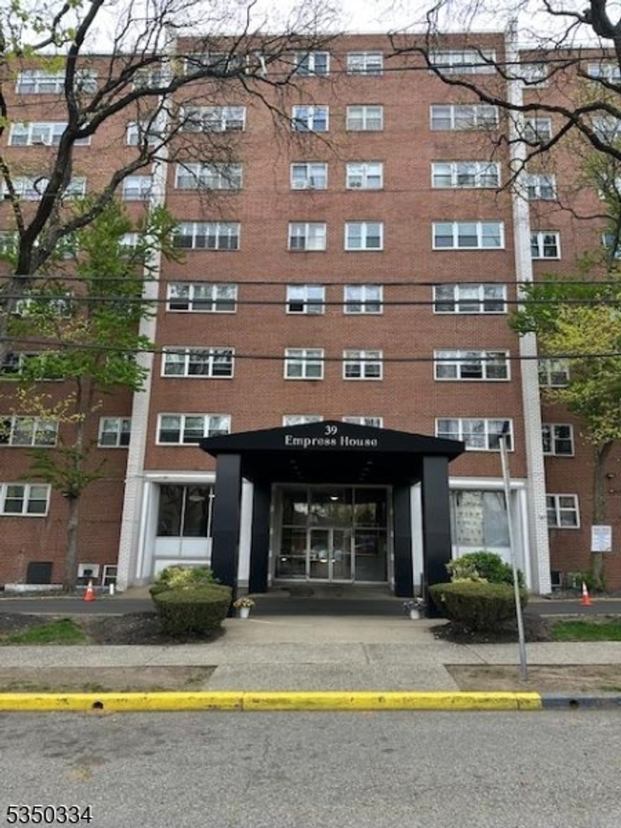 Large Well Maintained One Bedroom Condo - Includes Large Entrance Foyer, Living Room, Dining Area, Kitchen, Full Bath & Plenty of closet space. Elevator Building, Doorman, Laundry on site, fitness center, community room, outdoor pool, and assigned parking.