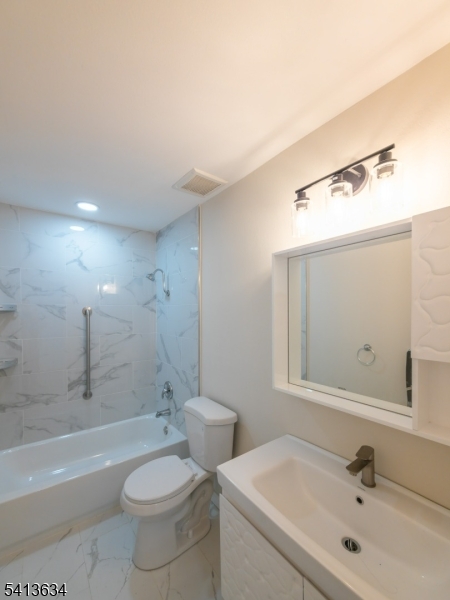 Clearbrook - Residential