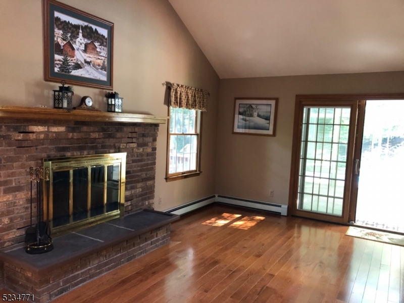 High Crest - Residential