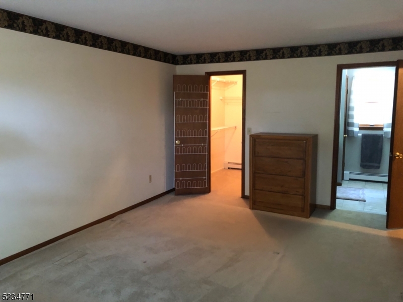 High Crest - Residential