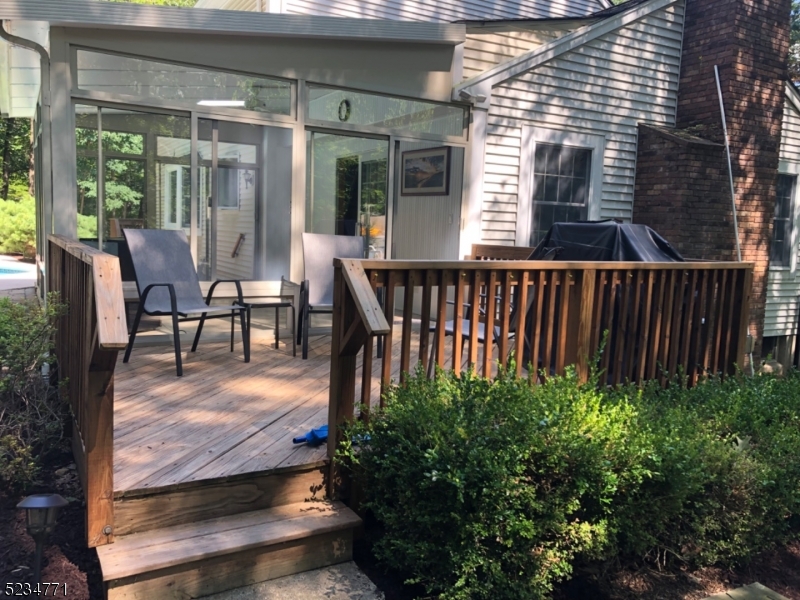 High Crest - Residential