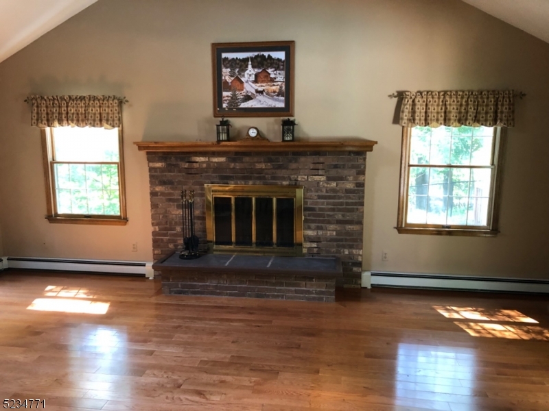 High Crest - Residential