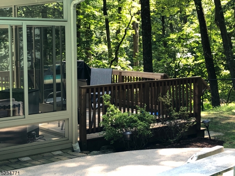 High Crest - Residential