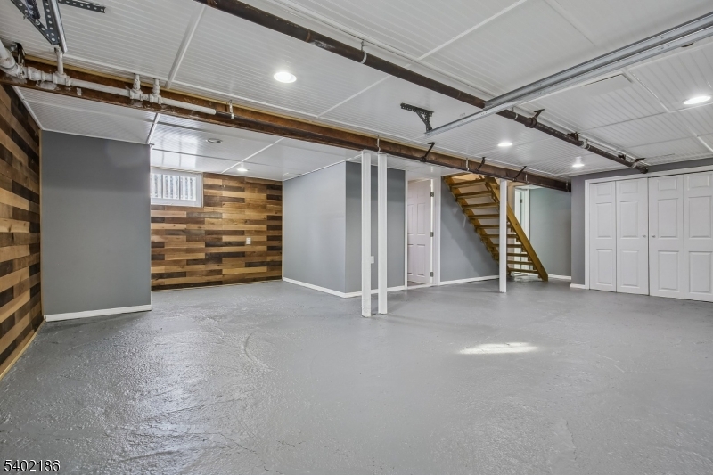 Fayson Lakes - Residential