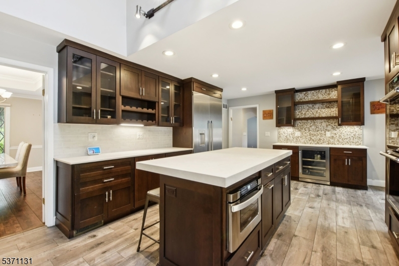 The Summit - Residential