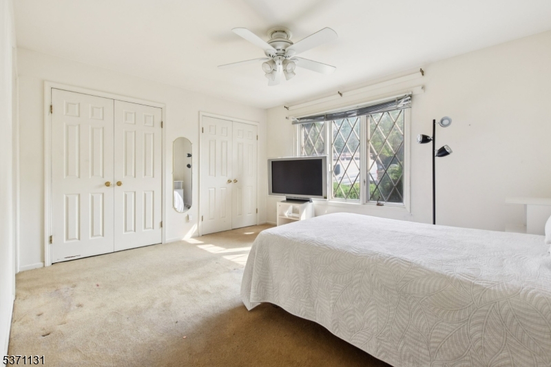 The Summit - Residential