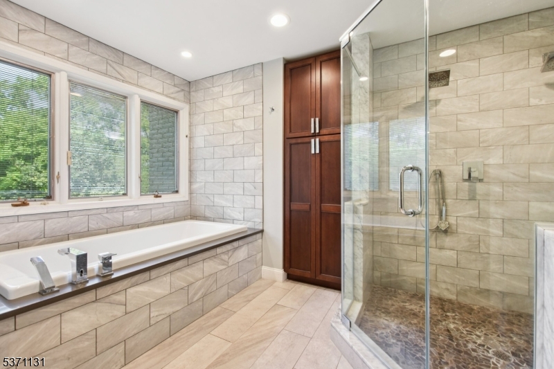 The Summit - Residential