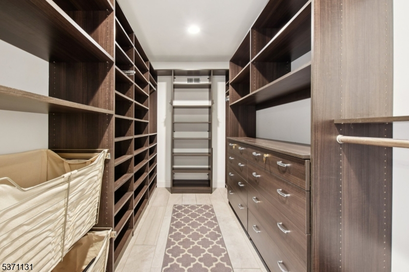 The Summit - Residential