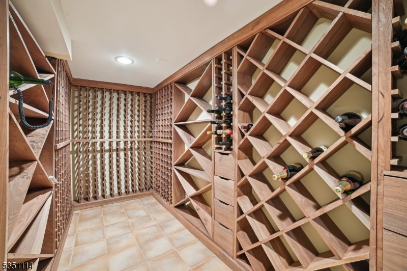 CRESCENT / GLENWOOD - Residential