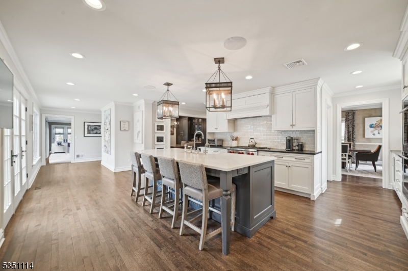 CRESCENT / GLENWOOD - Residential