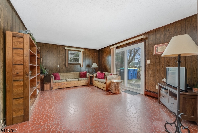 BRADLEY GARDENS - Residential