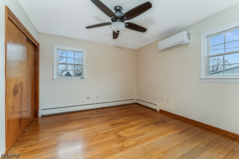 BRADLEY GARDENS - Residential