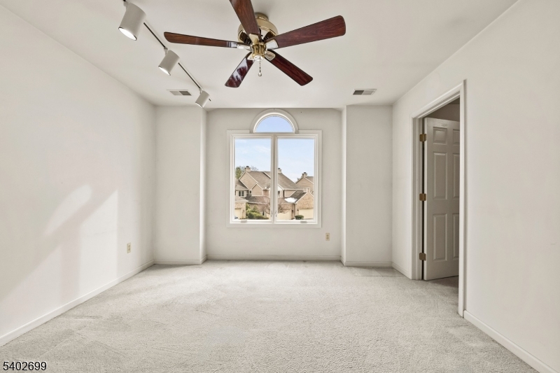 Longview - Residential