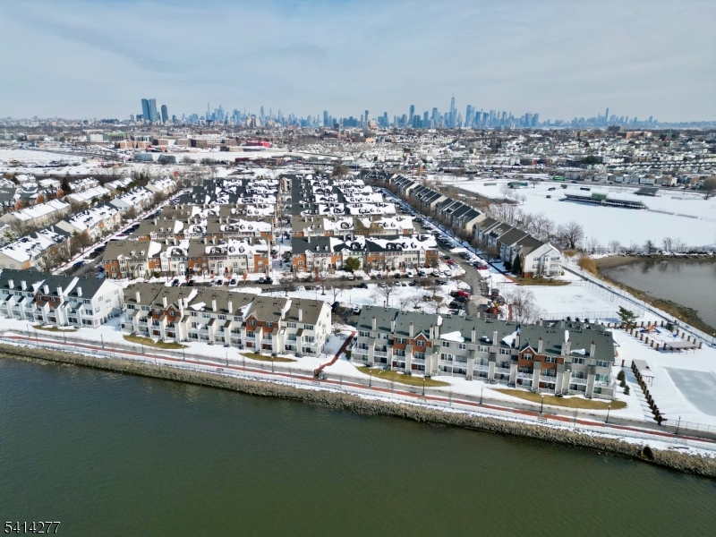 Society Hill - Residential