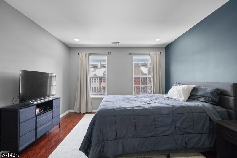 Society Hill - Residential