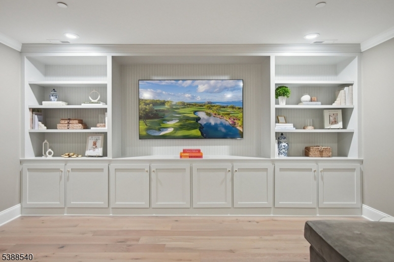 Villas at Warren - Residential