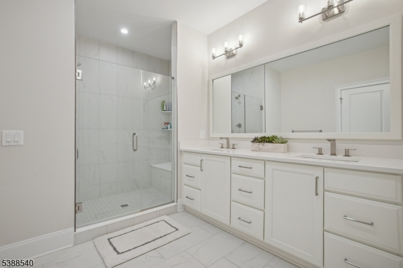 Villas at Warren - Residential