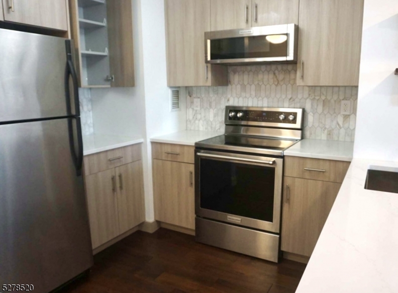 Skyline - Residential Lease