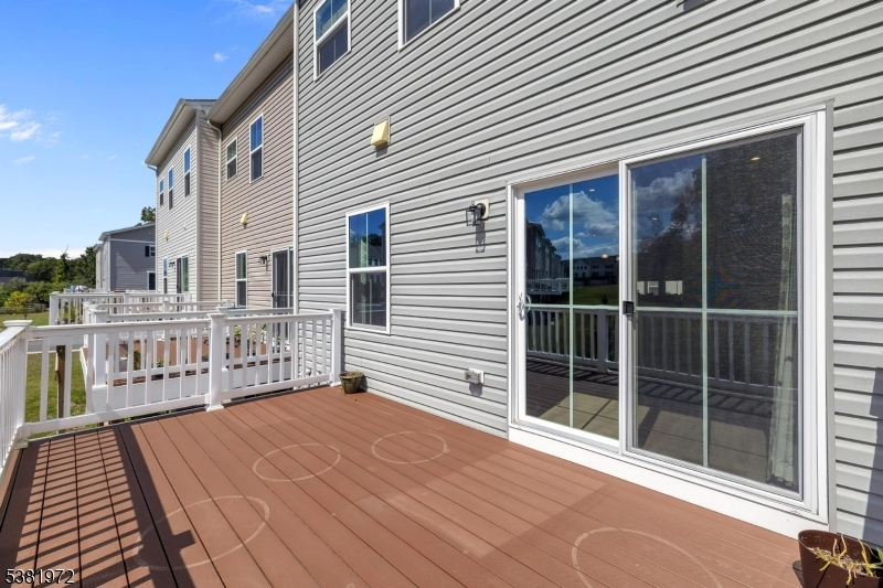 Mountain Ridge - Residential Lease