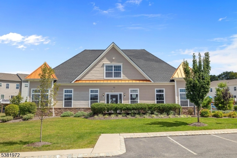 Mountain Ridge - Residential Lease