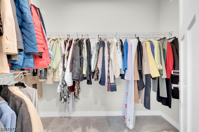 Mountain Ridge - Residential Lease