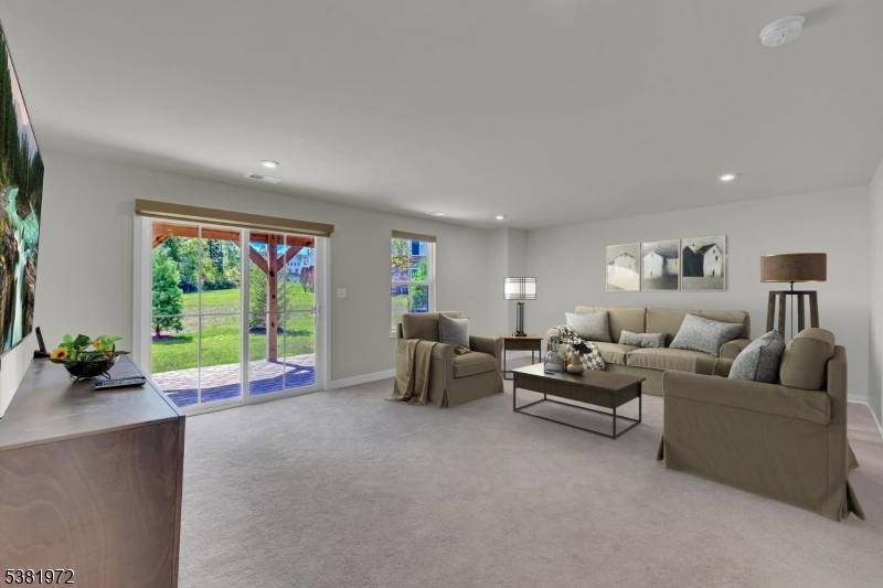 Mountain Ridge - Residential Lease