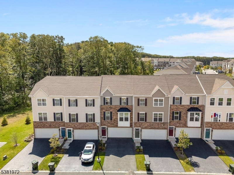 Mountain Ridge - Residential Lease